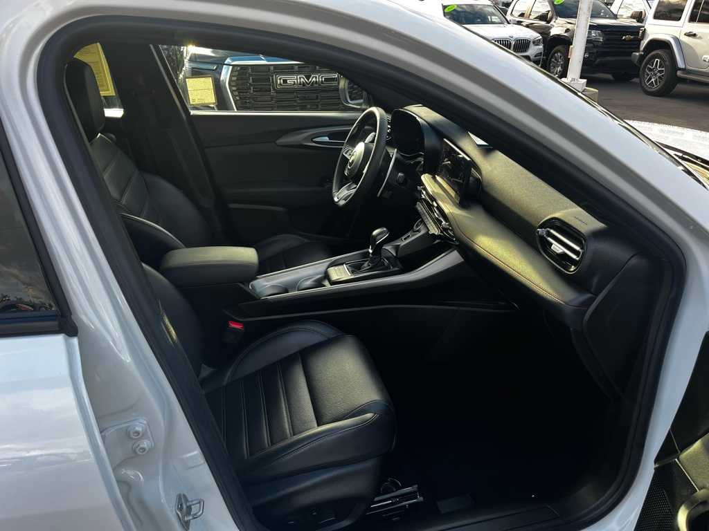 Thumbnail: 2024 Dodge Hornet - 19