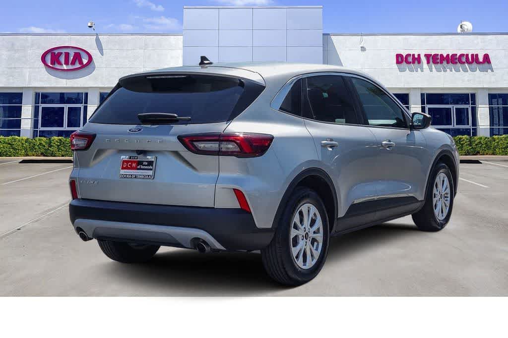 Thumbnail: 2024 Ford Escape - 4