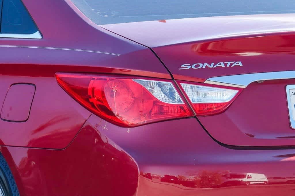 Thumbnail: 2014 Hyundai Sonata - 7