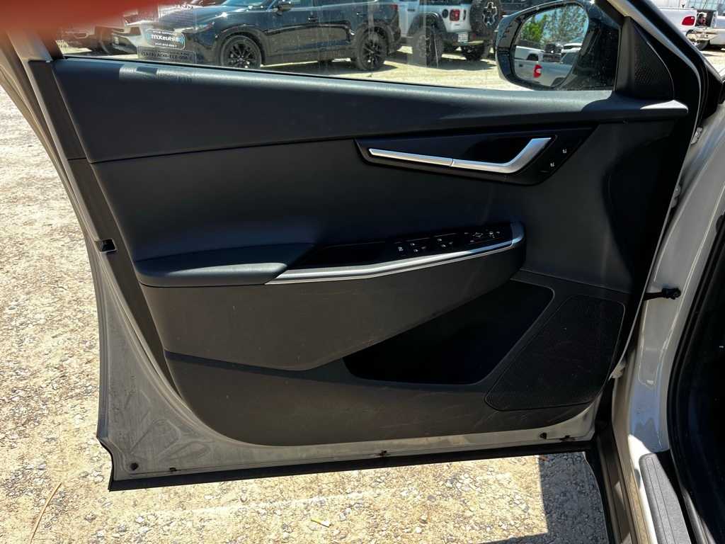 2024 Kia EV6 Light 13