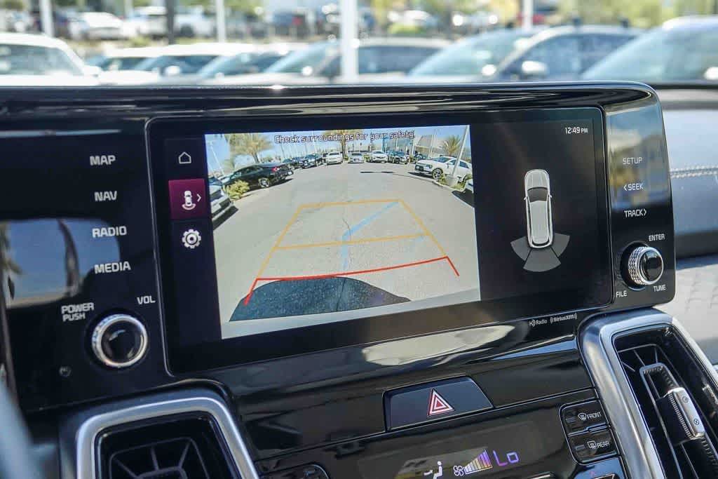 Thumbnail: 2023 Kia Sorento - 22