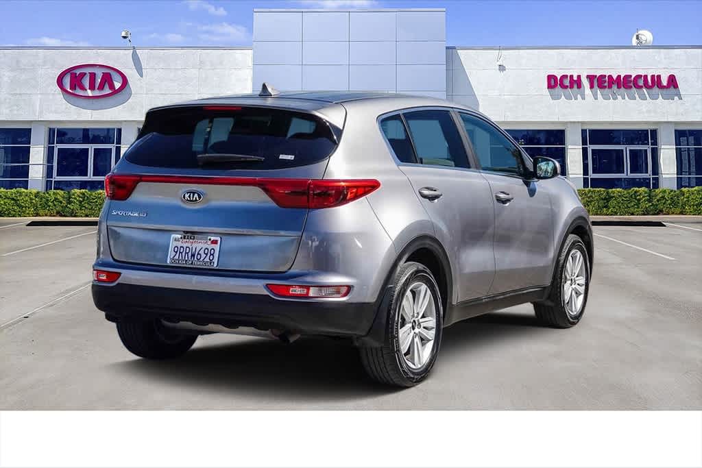 Thumbnail: 2017 Kia Sportage - 4