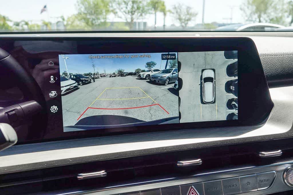 Thumbnail: 2023 Kia Telluride - 22