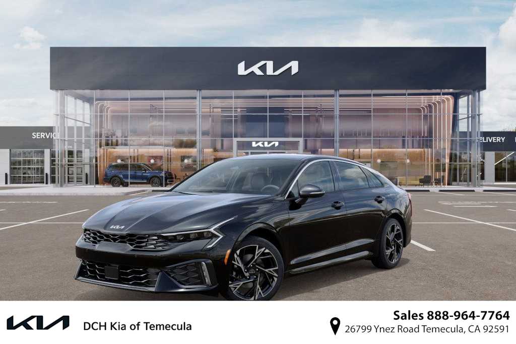 Thumbnail: 2026 Kia K5 - 1