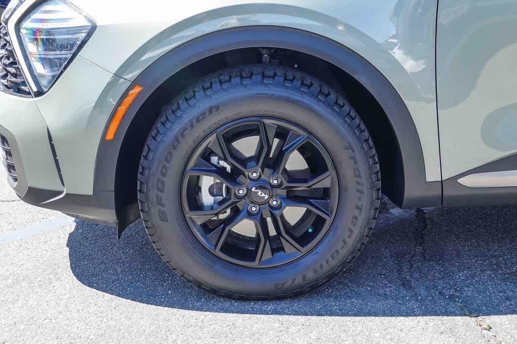 Thumbnail: 2023 Kia Sportage - 9