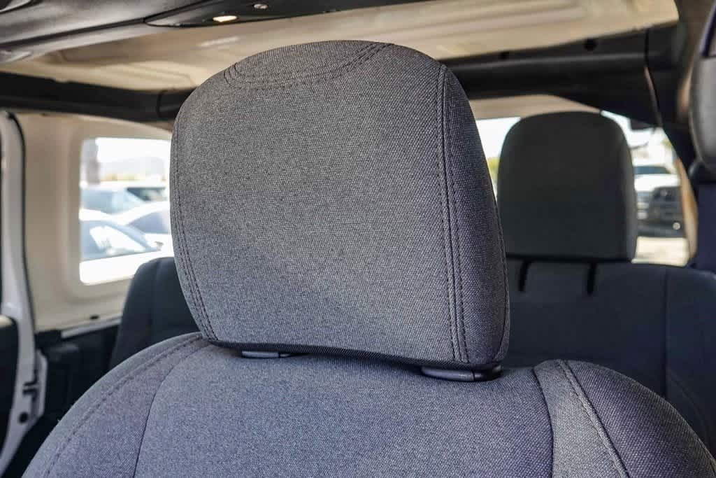 Thumbnail: 2024 Jeep Wrangler - 24