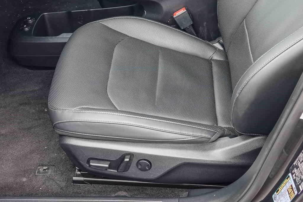 Thumbnail: 2023 Kia EV6 - 21