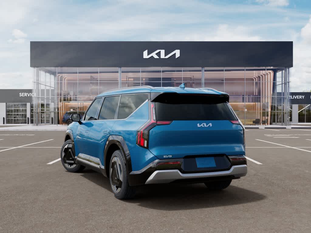 Thumbnail: 2026 Kia EV9 - 4