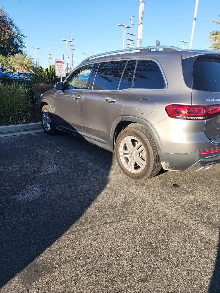 Thumbnail: 2020 Mercedes-Benz GLB - 5