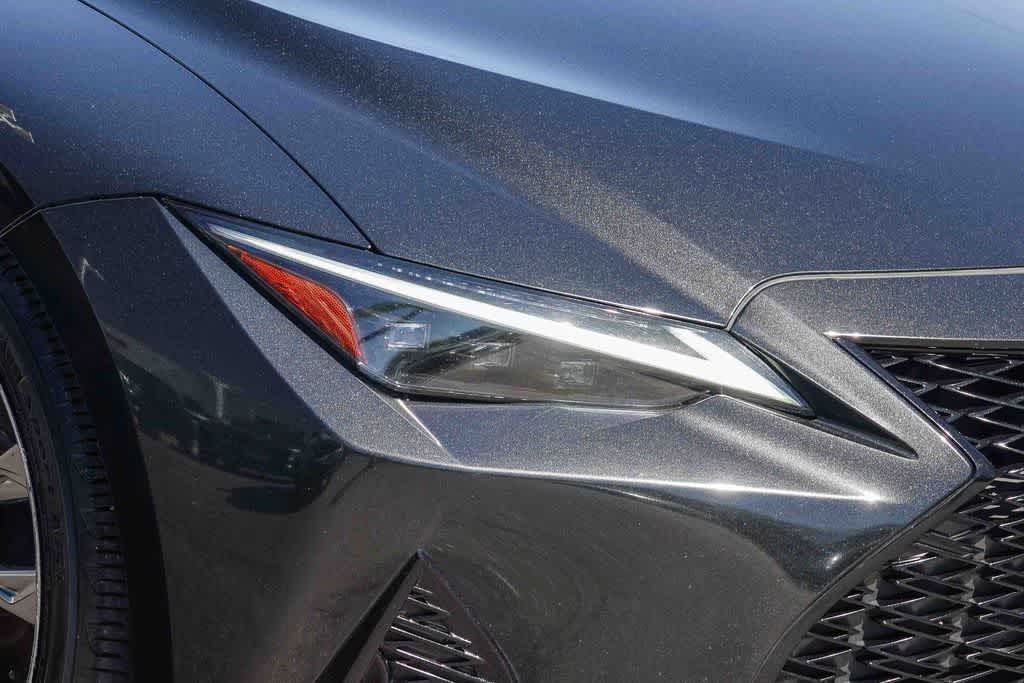 Thumbnail: 2023 Lexus IS - 8