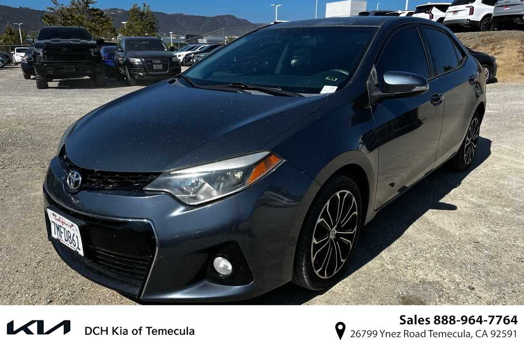 Thumbnail: 2015 Toyota Corolla - 1