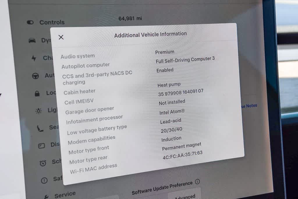 Thumbnail: 2022 Tesla Model 3 - 24