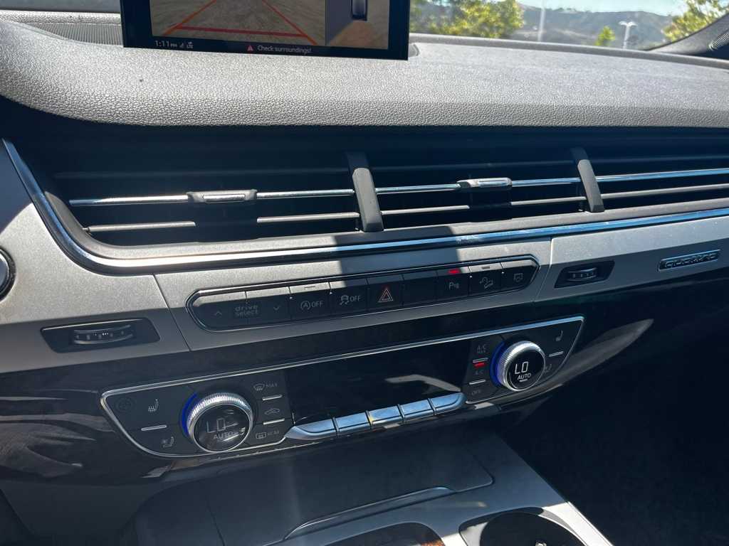 Thumbnail: 2019 Audi Q7 - 16