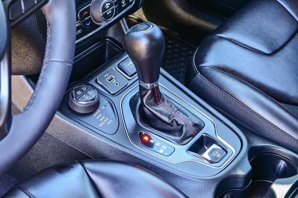 Thumbnail: 2022 Jeep Cherokee - 31