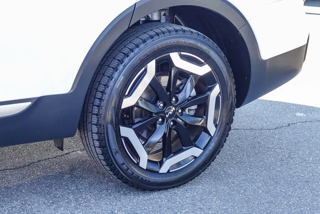 Thumbnail: 2023 Kia Telluride - 10