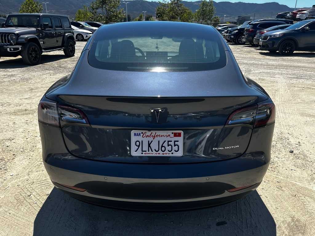 Thumbnail: 2021 Tesla Model 3 - 6