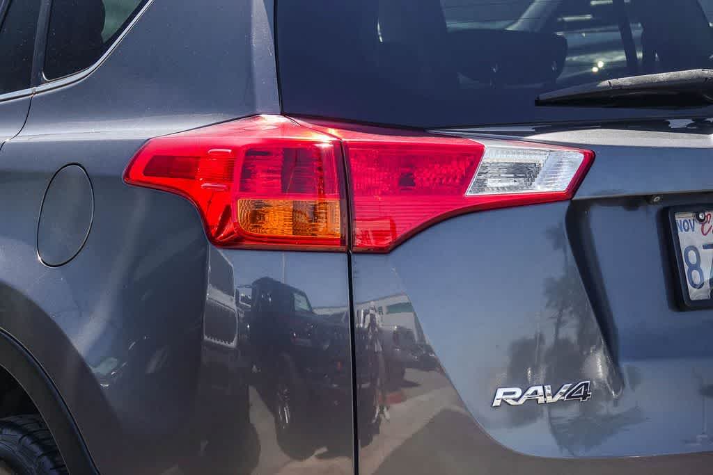 Thumbnail: 2015 Toyota RAV4 - 7