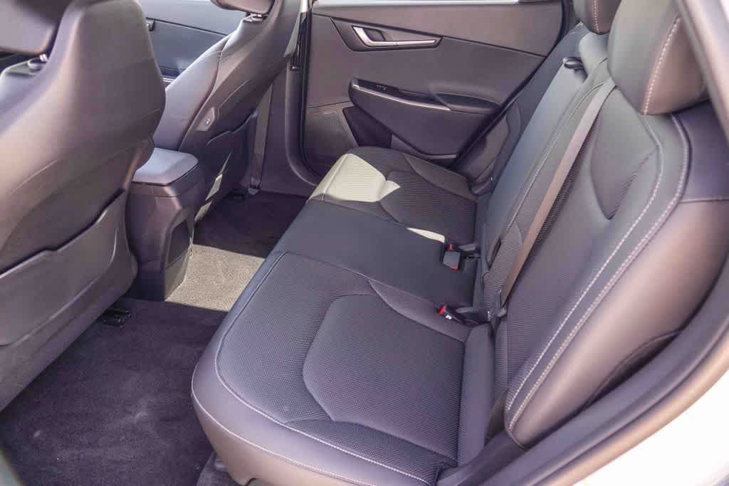 Thumbnail: 2023 Kia EV6 - 17