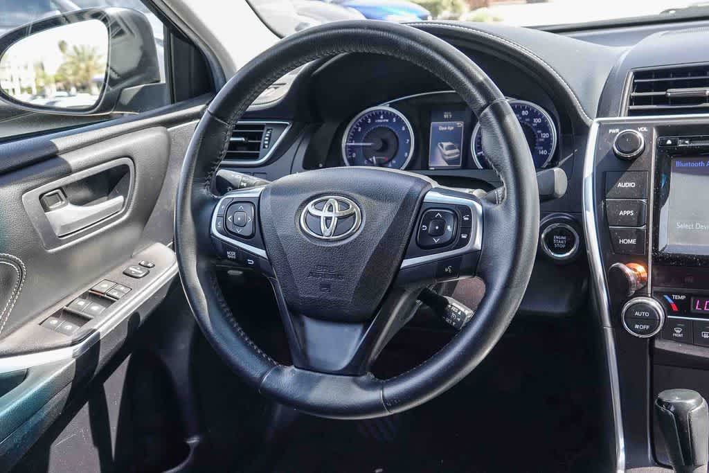 Thumbnail: 2015 Toyota Camry - 14