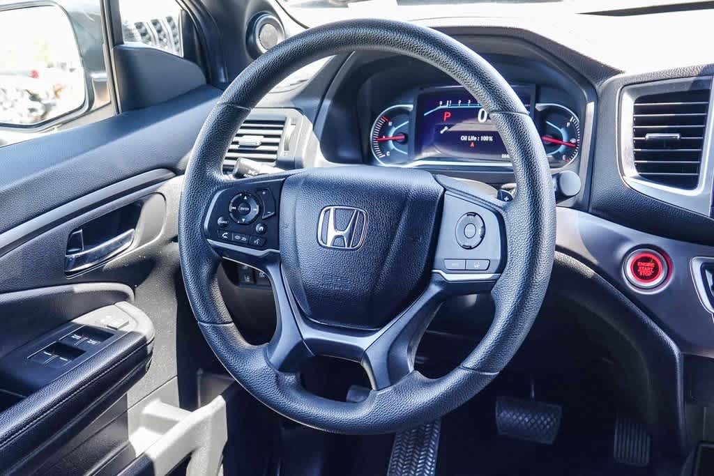 Thumbnail: 2019 Honda Passport - 14