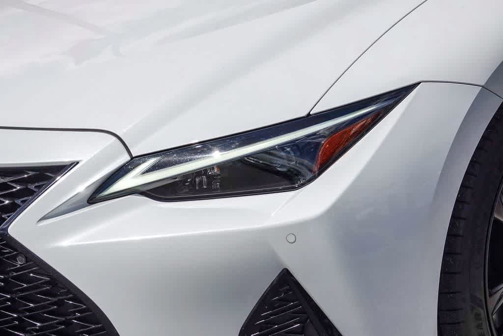 2024 LEXUS IS 350 F SPORT photo 3