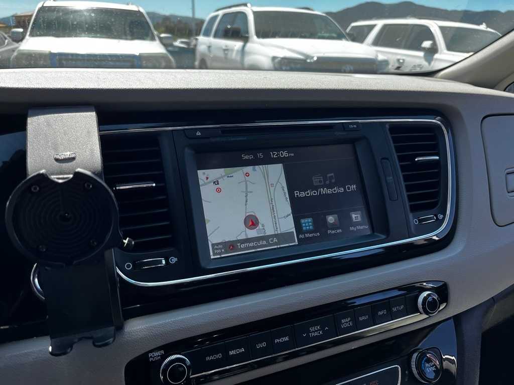 Thumbnail: 2018 Kia Sedona - 15