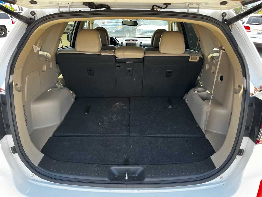 Thumbnail: 2015 Kia Sorento - 10