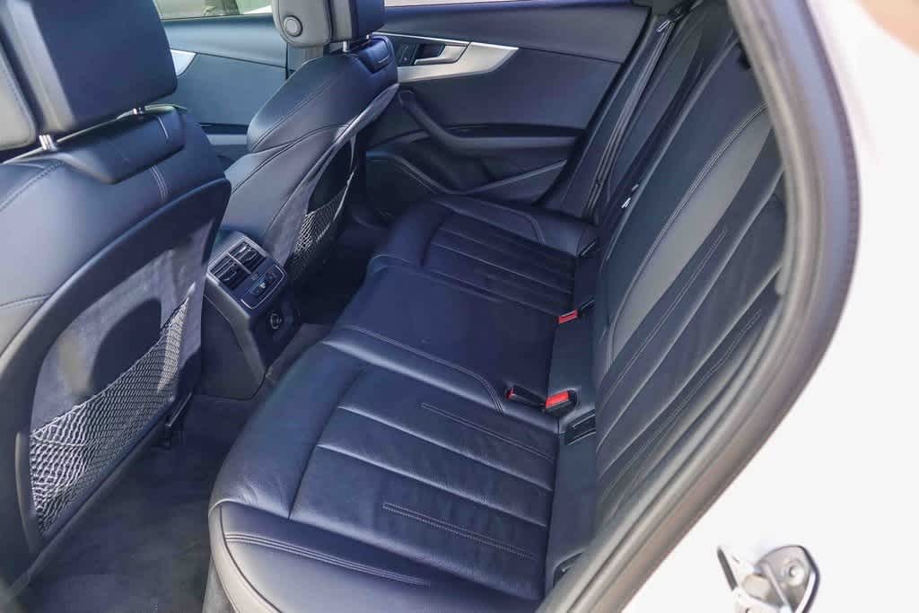 Thumbnail: 2019 Audi A4 - 17