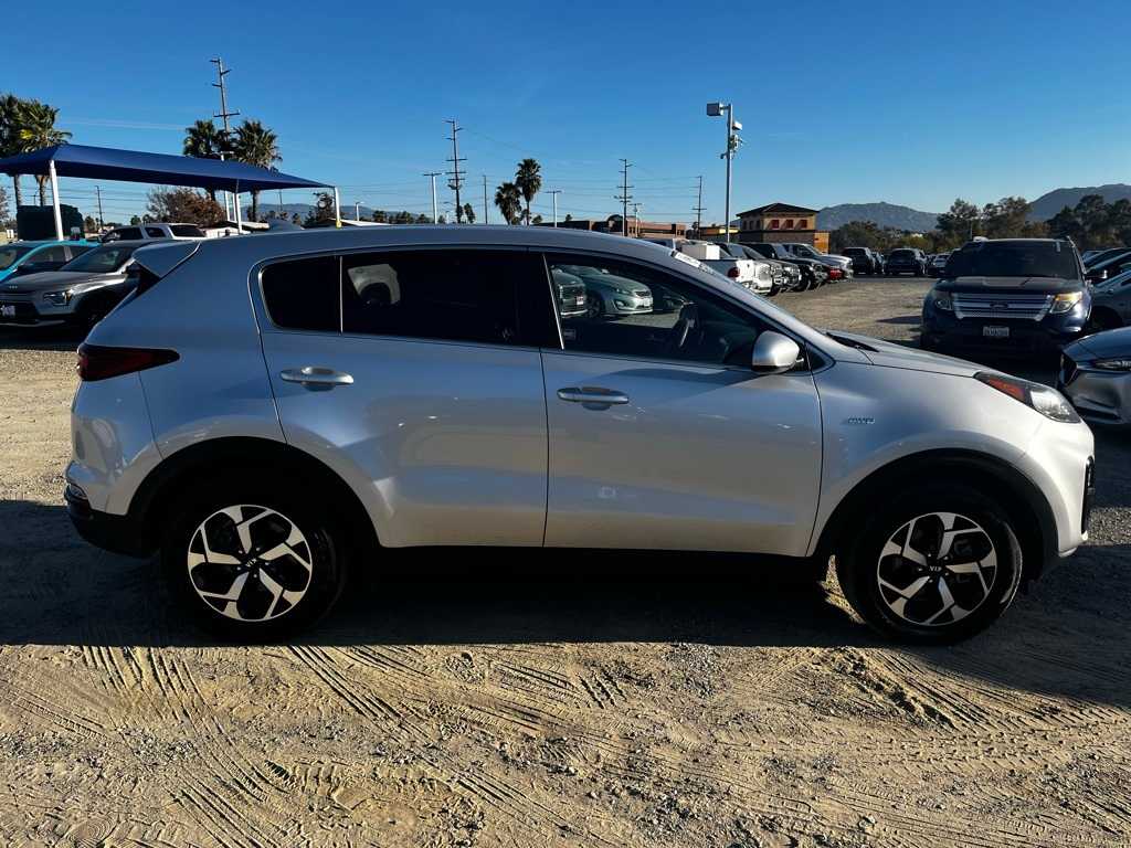 Thumbnail: 2021 Kia Sportage - 4