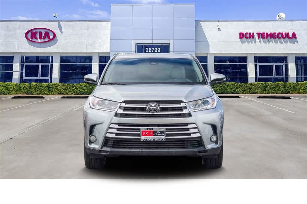 Thumbnail: 2017 Toyota Highlander - 2