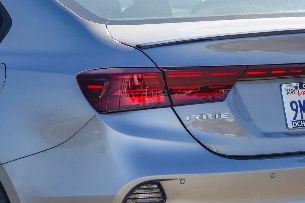 Thumbnail: 2024 Kia Forte - 7