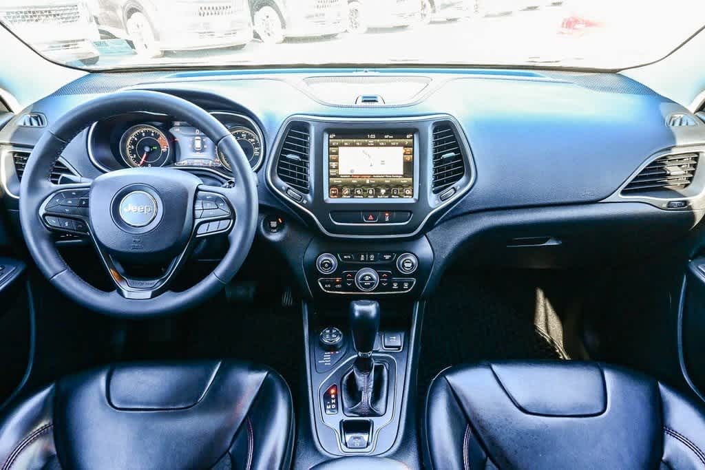 Thumbnail: 2022 Jeep Cherokee - 23