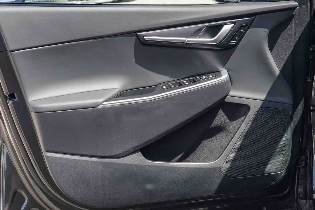 Thumbnail: 2024 Kia EV6 - 19