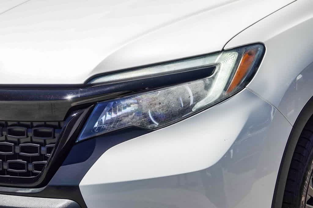 Thumbnail: 2019 Honda Passport - 8
