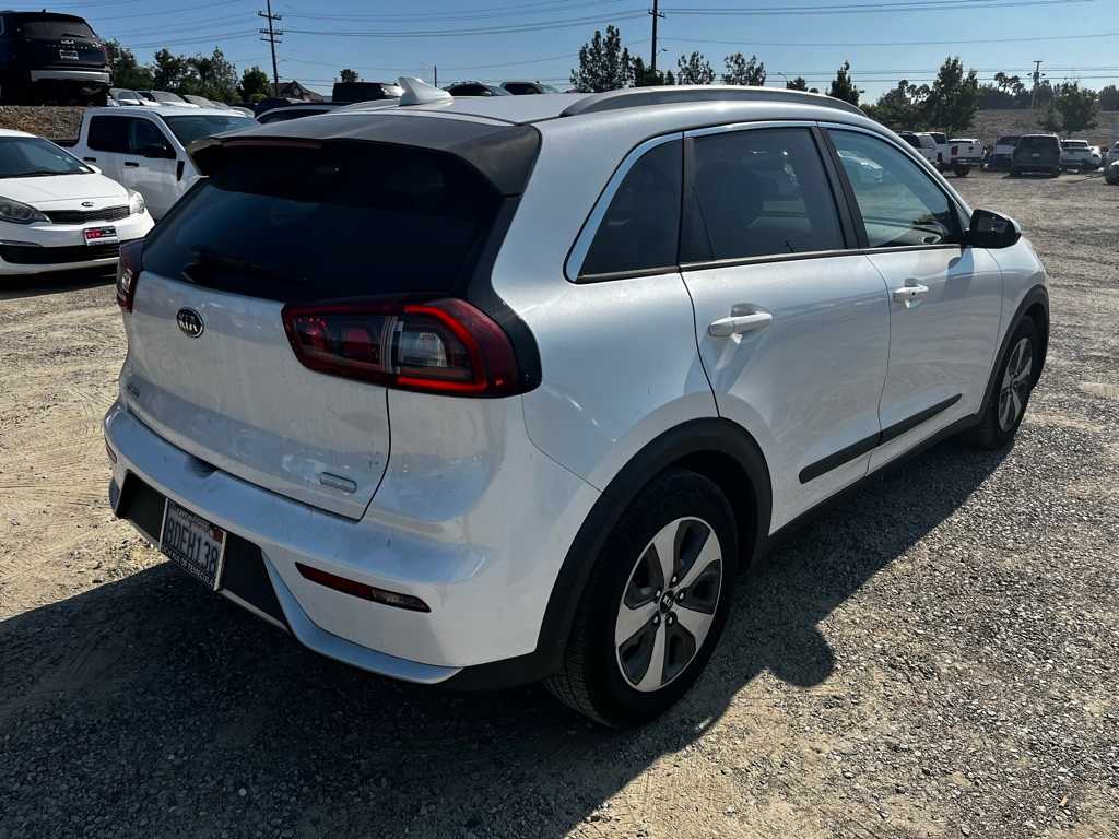 Thumbnail: 2018 Kia Niro - 5