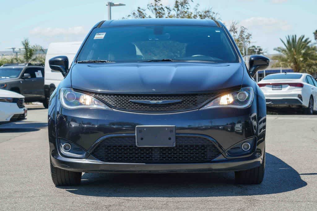 Used 2019 Chrysler Pacifica Touring Plus with VIN 2C4RC1FG5KR738586 for sale in Temecula, CA