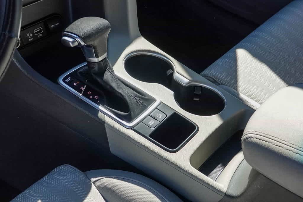 Thumbnail: 2017 Kia Sportage - 19