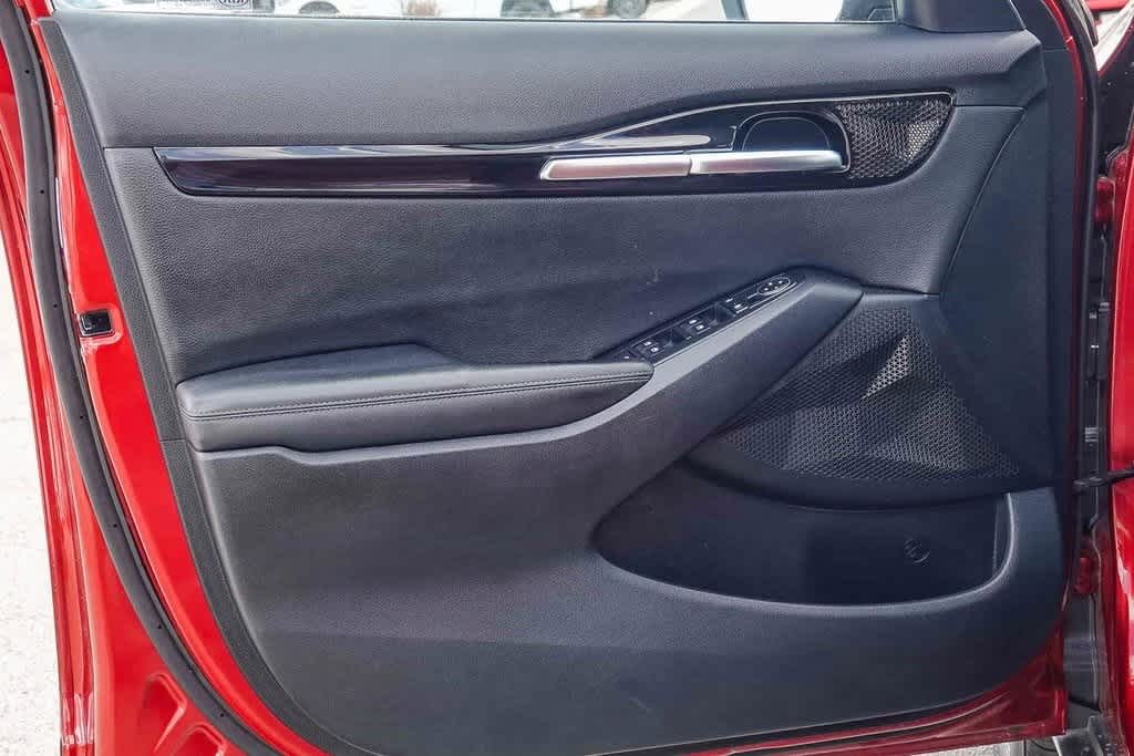 2021 Kia Seltos S 24