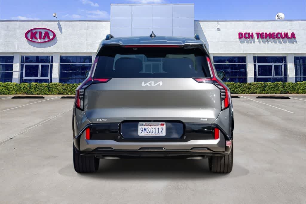 Thumbnail: 2024 Kia EV9 - 4
