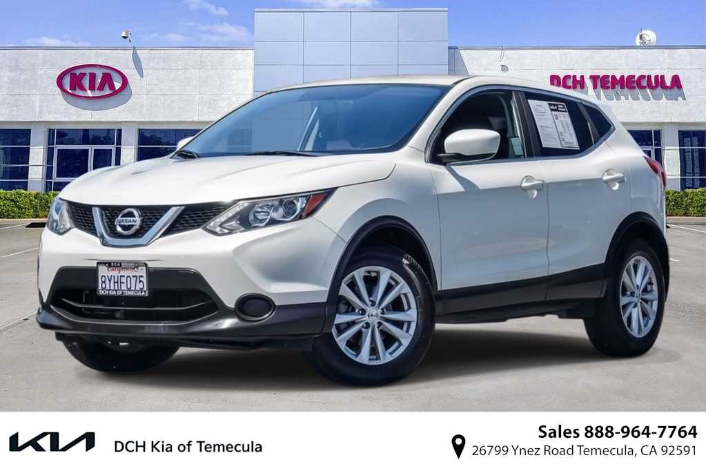 2017 Nissan Rogue Sport S -
                  Temecula, CA