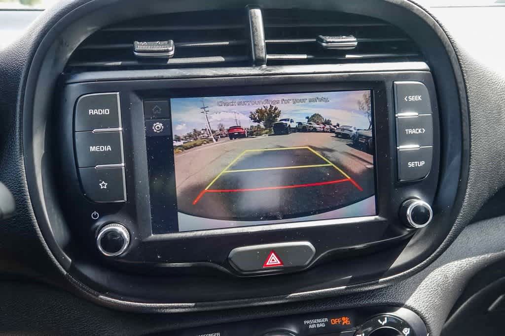 Thumbnail: 2023 Kia Soul - 24