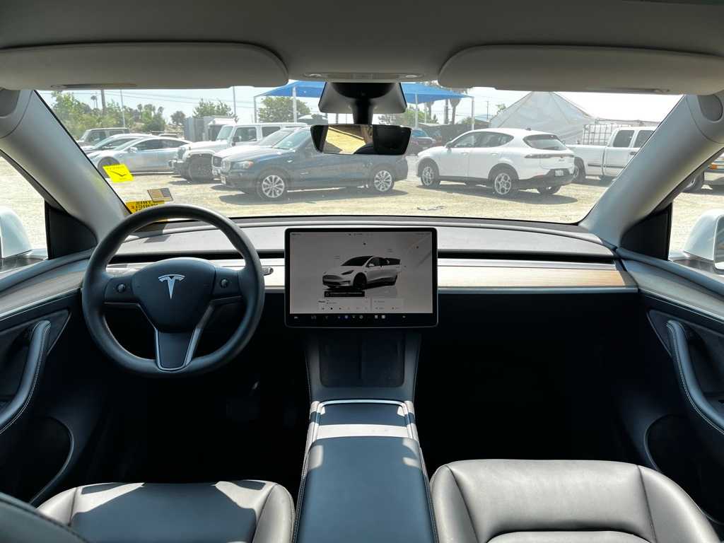Thumbnail: 2023 Tesla Model Y - 20