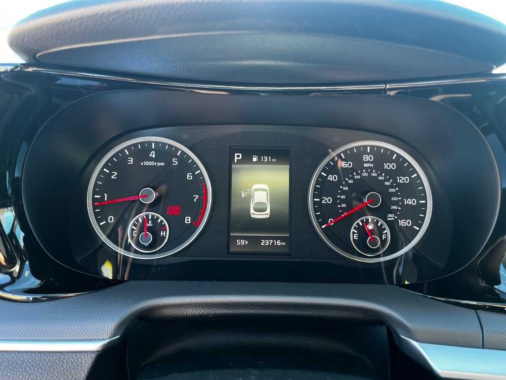 Thumbnail: 2022 Kia K5 - 14