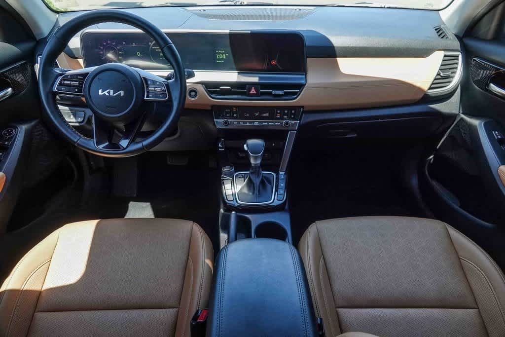 Thumbnail: 2024 Kia Seltos - 11