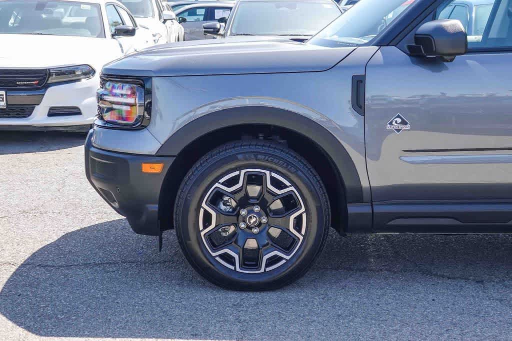 Thumbnail: 2025 Ford Bronco Sport - 8