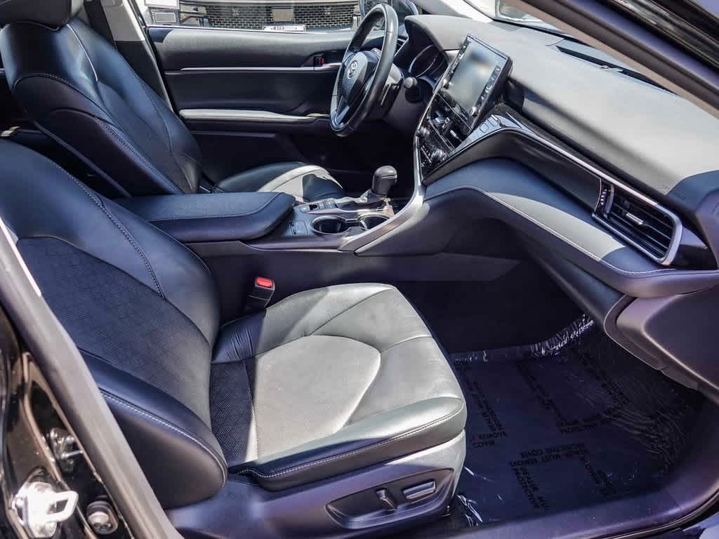 Thumbnail: 2023 Toyota Camry - 17