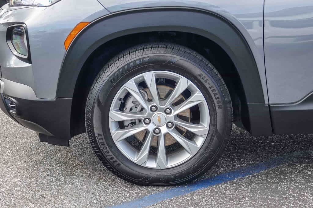 Thumbnail: 2021 Chevrolet TrailBlazer - 10