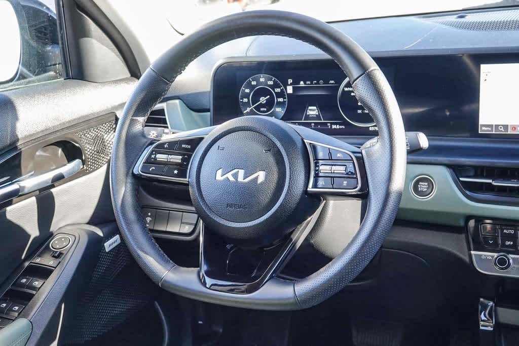 Thumbnail: 2024 Kia Seltos - 14