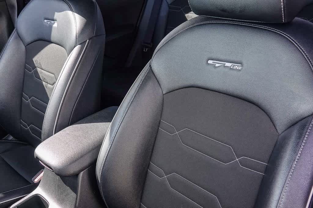 Thumbnail: 2023 Kia Forte - 27