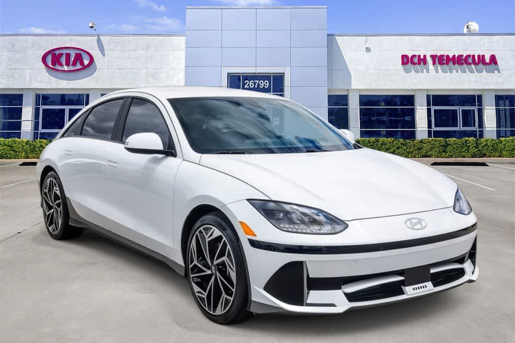 Thumbnail: 2023 Hyundai Ioniq 6 - 3